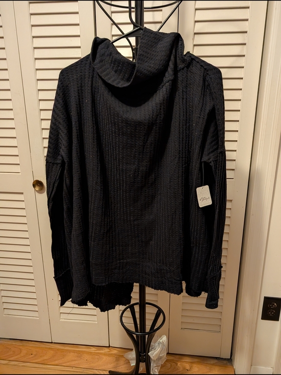 Free People Tops - Free People Black Lightweight Waffle Cowl Tunic Size Large